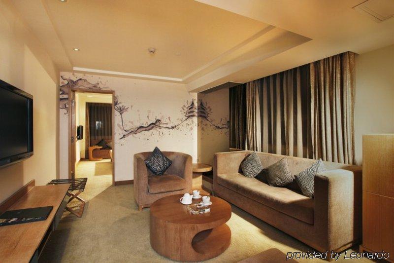 Zense International Hotel Sencsen Szoba fotó